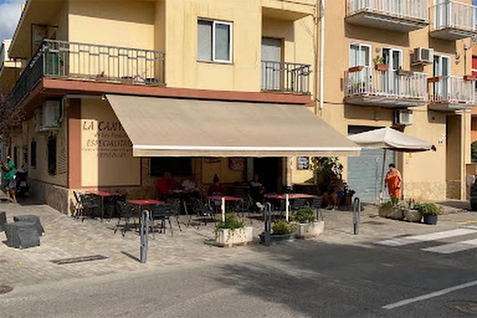 La Cantina